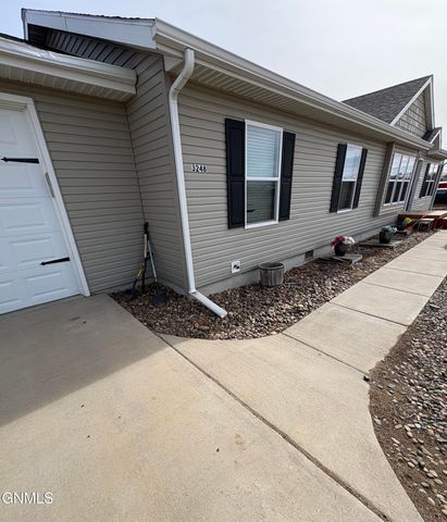 3248 125y Avenue NW, Watford City, ND 58854 property photo