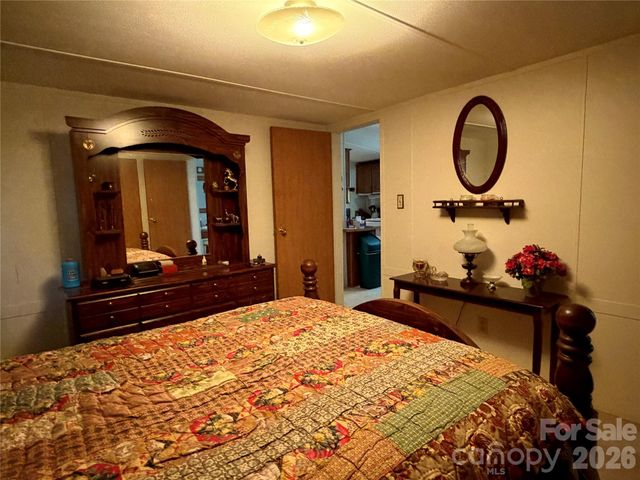5720 Skyway Drive, Conover, NC 28613