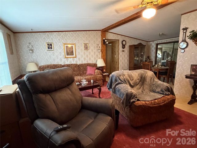 5720 Skyway Drive, Conover, NC 28613