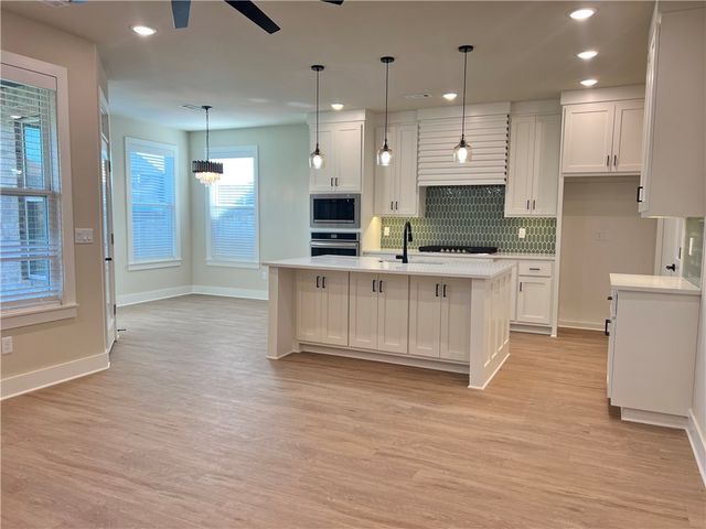 970 Moksha Street, Centerton, AR 72719