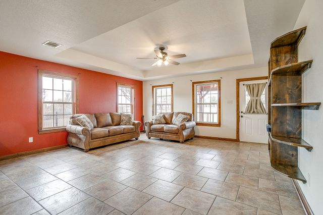 3303 Farm Land Court, Granbury, TX 76048