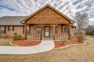 3303 Farm Land Court, Granbury, TX 76048