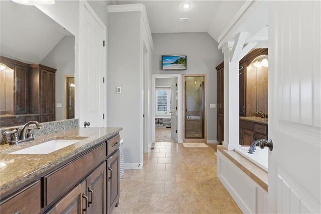 12602 NE 117th Street, Kearney, MO 64060
