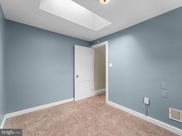 135 PENN ST, Lansdale, PA 19446