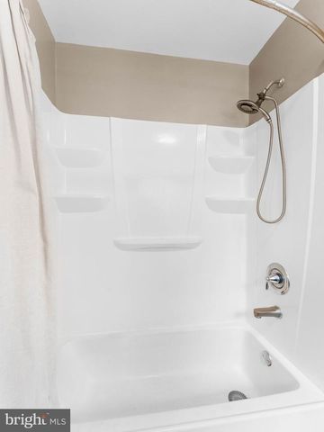 135 PENN ST, Lansdale, PA 19446