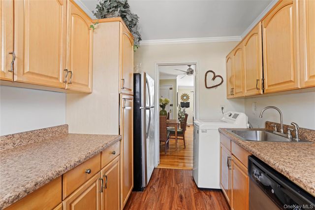 113 Beacon Hill Drive E25, Dobbs Ferry, NY 10522