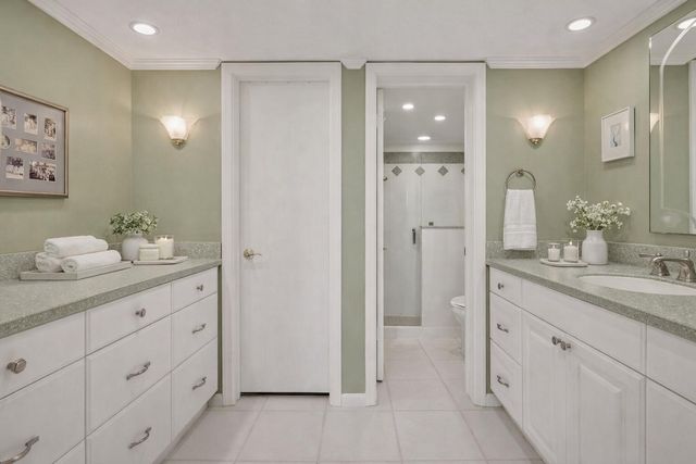 801 Lake Shore Drive 414, Lake Park, FL 33403