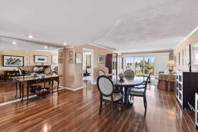 801 Lake Shore Drive 414, Lake Park, FL 33403