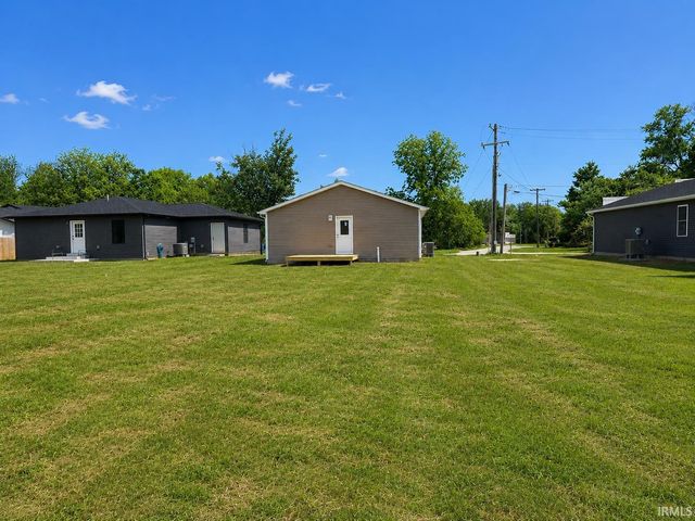 511 College Avenue, Mitchell, IN 47446
