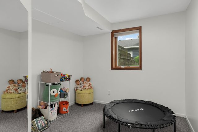 17137 Franchise Way, Lakeville, MN 55024