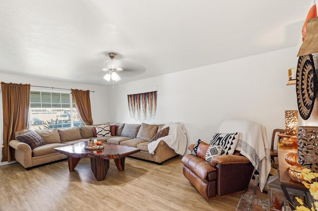 2906 Farris Ave, Ceres, CA 95307