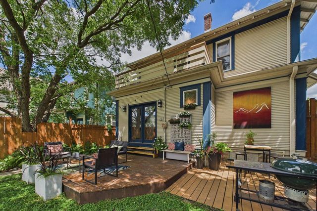 3232 Hennepin Avenue, Minneapolis, MN 55408