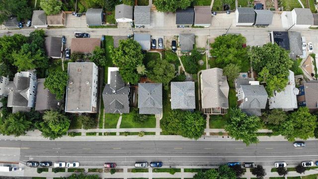 3232 Hennepin Avenue, Minneapolis, MN 55408