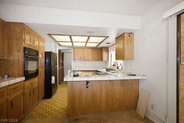4548 East Cleveland Avenue, Las Vegas, NV 89104
