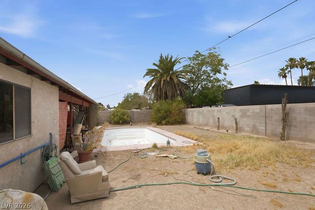 4548 East Cleveland Avenue, Las Vegas, NV 89104