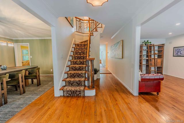 6 Maureen Drive, Mount Sinai, NY 11766