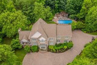 6 Maureen Drive, Mount Sinai, NY 11766
