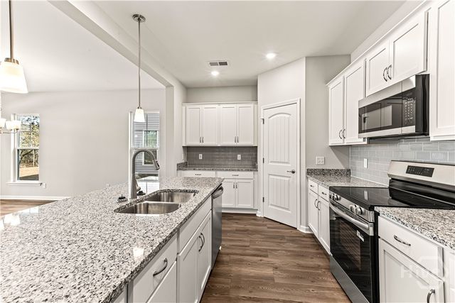 198 Brookline Drive, Savannah, GA 31407