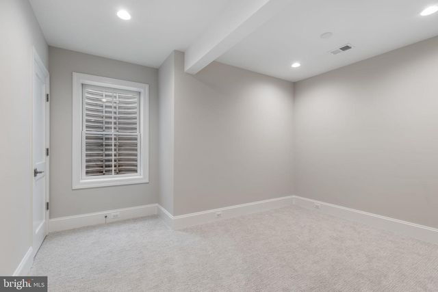 629 N LINCOLN ST N, Arlington, VA 22201