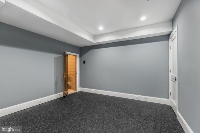 629 N LINCOLN ST N, Arlington, VA 22201