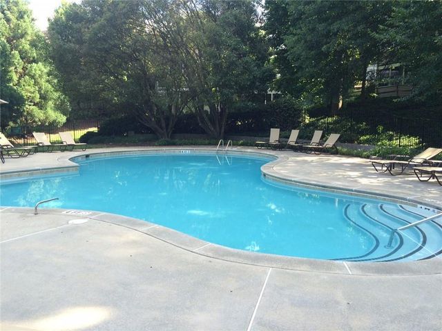 408 Wynnes Ridge SE Circle, Marietta, GA 30067