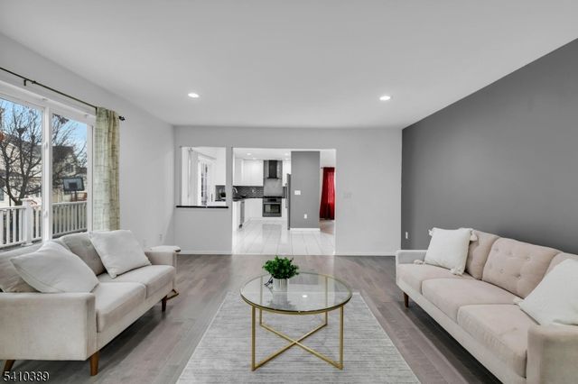 450 Vanderveer Rd, Bridgewater Twp., NJ 08807