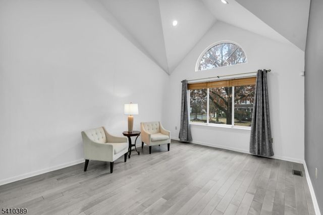 450 Vanderveer Rd, Bridgewater Twp., NJ 08807