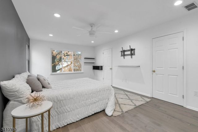 450 Vanderveer Rd, Bridgewater Twp., NJ 08807