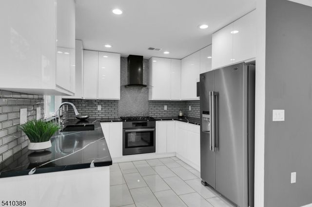 450 Vanderveer Rd, Bridgewater Twp., NJ 08807