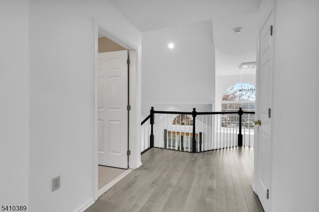 450 Vanderveer Rd, Bridgewater Twp., NJ 08807