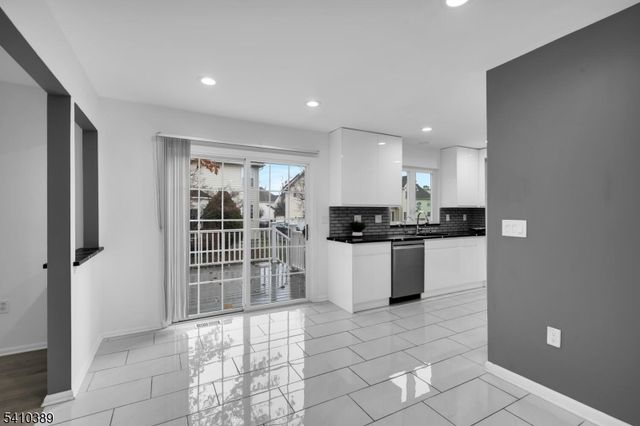 450 Vanderveer Rd, Bridgewater Twp., NJ 08807