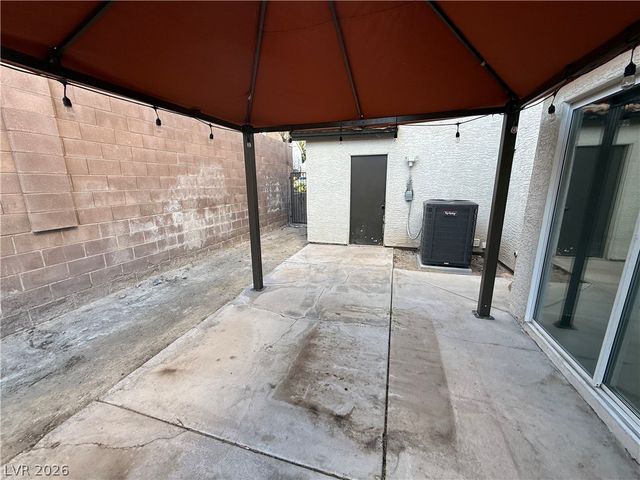 332 Palisades Drive, Henderson, NV 89014