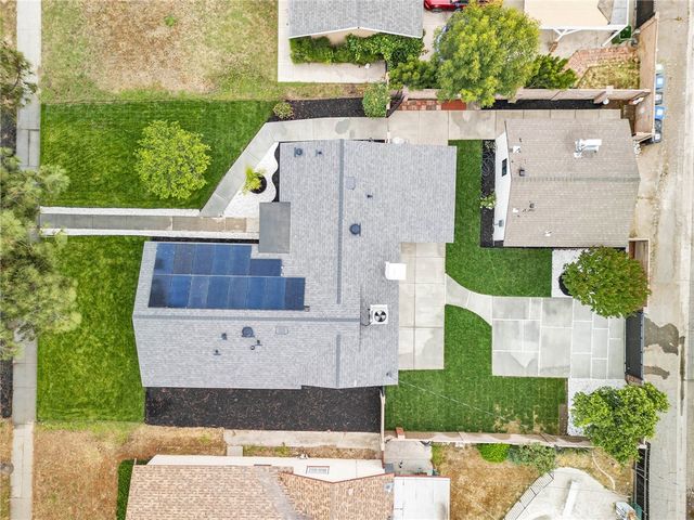 7055 Fallbrook Avenue, West Hills, CA 91307