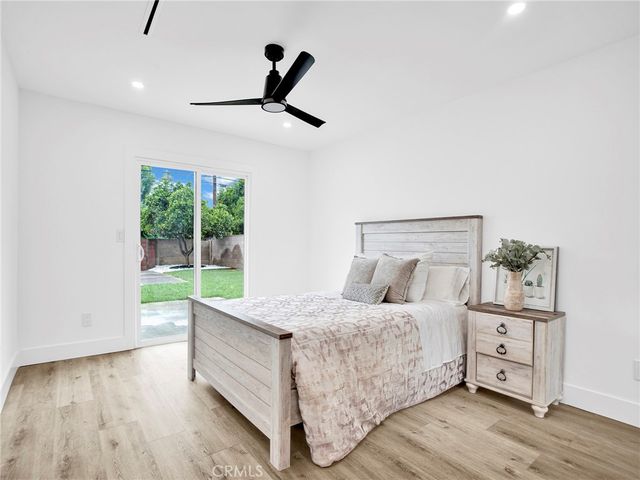 7055 Fallbrook Avenue, West Hills, CA 91307