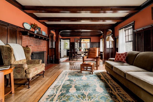 990 South Street, Boston, MA 02131