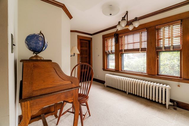990 South Street, Boston, MA 02131