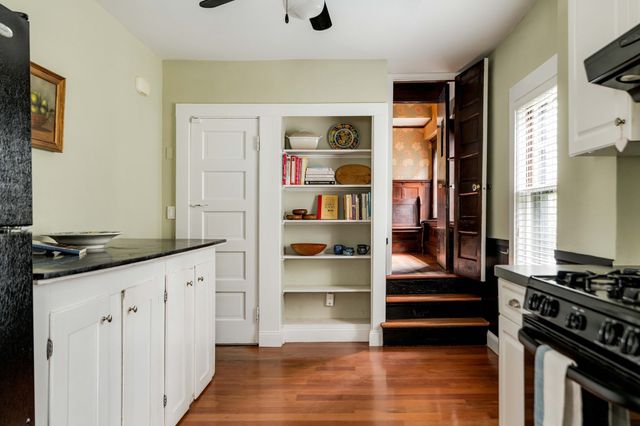 990 South Street, Boston, MA 02131