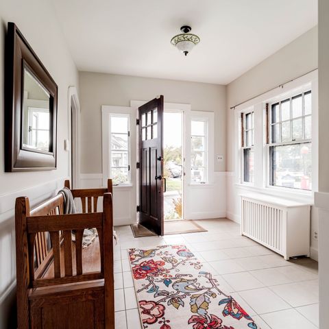 990 South Street, Boston, MA 02131