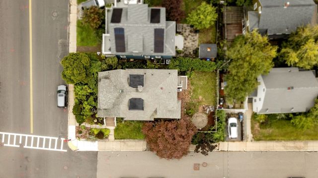 990 South Street, Boston, MA 02131