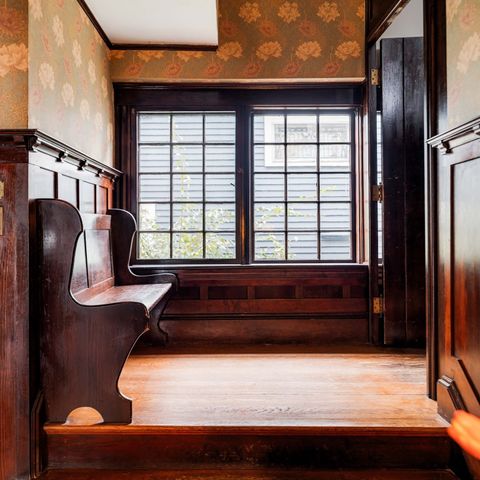 990 South Street, Boston, MA 02131