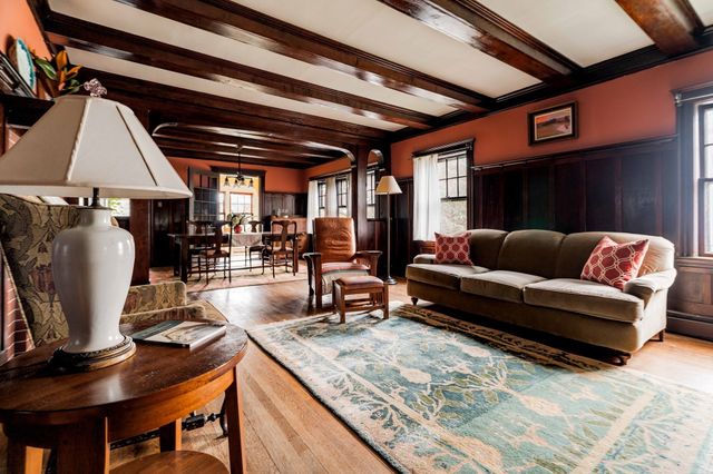 990 South Street, Boston, MA 02131