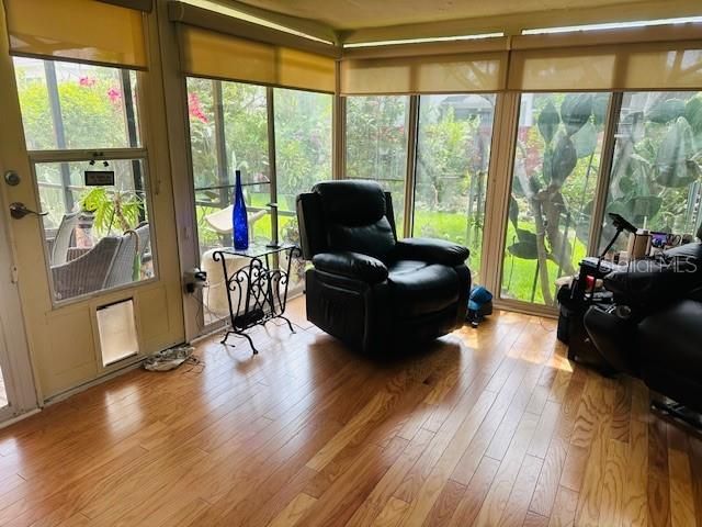 243 SNELL ISLE BOULEVARD NE, St Petersburg, FL 33704