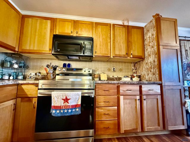 3320 DOVER, Rapid City, SD 57702