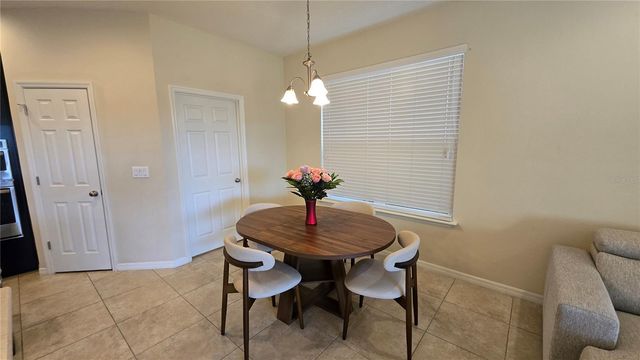 5729 SUNFLOWER CIRCLE, Sarasota, FL 34238