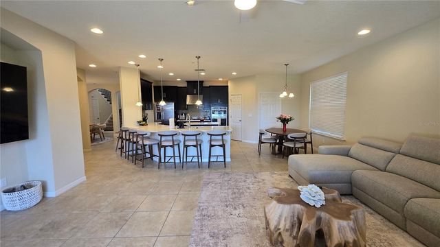 5729 SUNFLOWER CIRCLE, Sarasota, FL 34238