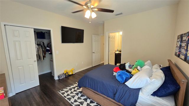 5729 SUNFLOWER CIRCLE, Sarasota, FL 34238