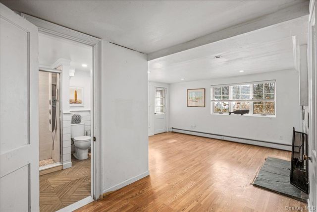 20 Harborview Drive, Northport, NY 11768