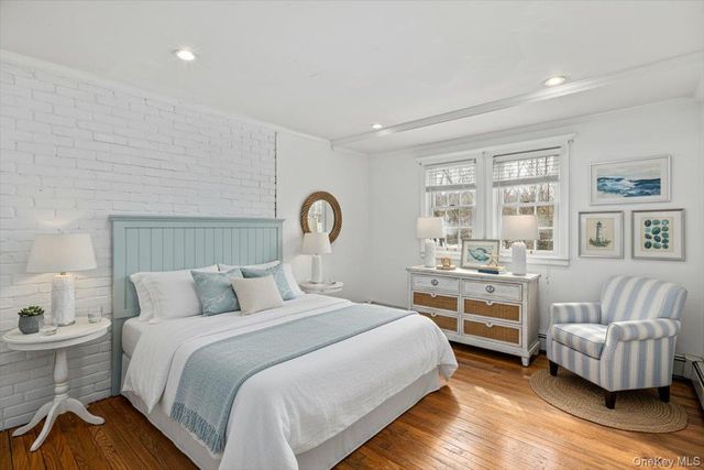 20 Harborview Drive, Northport, NY 11768