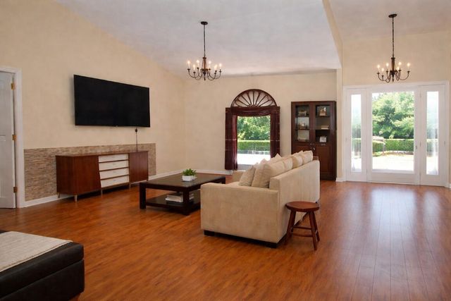 101 SW Meade Circle, Port St. Lucie, FL 34953