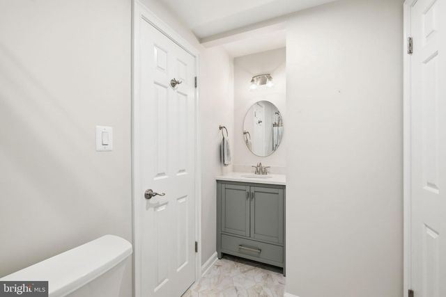 103 COUNTRY CLUB DR SW, Leesburg, VA 20175